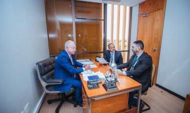 Em Brasília, prefeito Elinaldo busca mais emendas para Camaçari