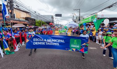 Desfile cívico de 28 de Setembro marca celebração dos 266 anos de emancipação política de Camaçari