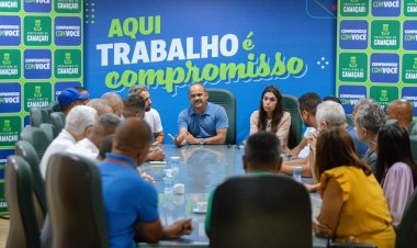 Camaçari: Elinaldo anuncia continuidade do transporte universitário após ajustes administrativos