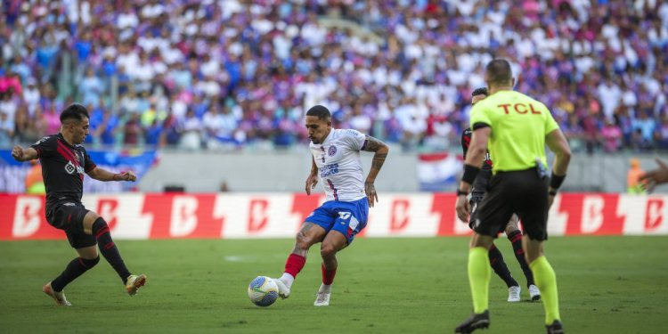 Bahia bate Atlético Goianiense e se classifica para Pré-Libertadores