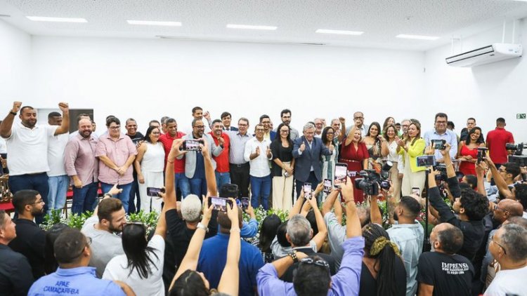 Luiz Caetano anuncia a sua equipe de governo; saiba nomes