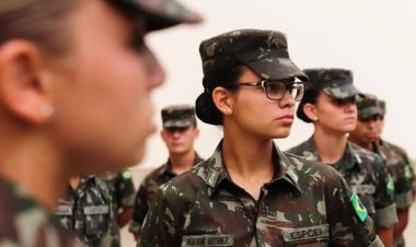Forças Armadas iniciam alistamento voluntário feminino