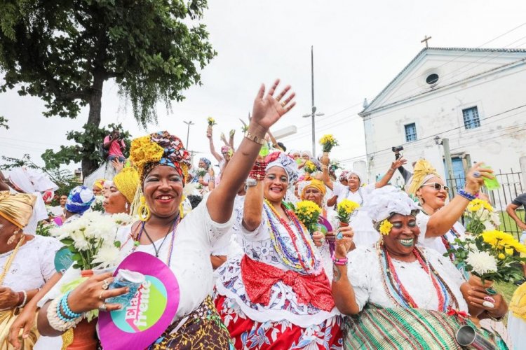 Carregado de cultura e fé, cortejo abre Lavagem de Vila de Abrantes e homenagens a São Sebastião
