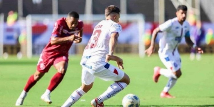Bahia vence Barcelona de Ilhéus e encaminha vaga na semifinal do Baianão
