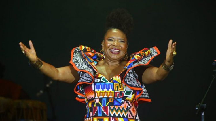 Margareth Menezes fatura dinheirama de verba pública com shows no Carnaval