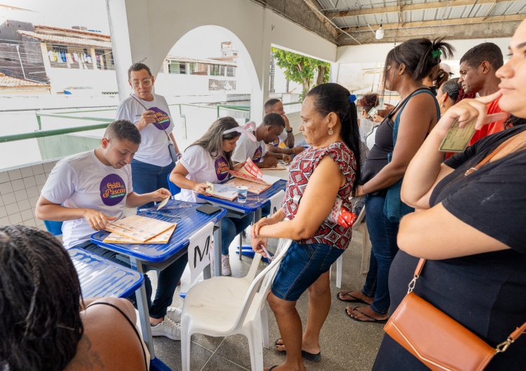 Entrega de cupons da Cesta de Páscoa 2025 é iniciada em Camaçari