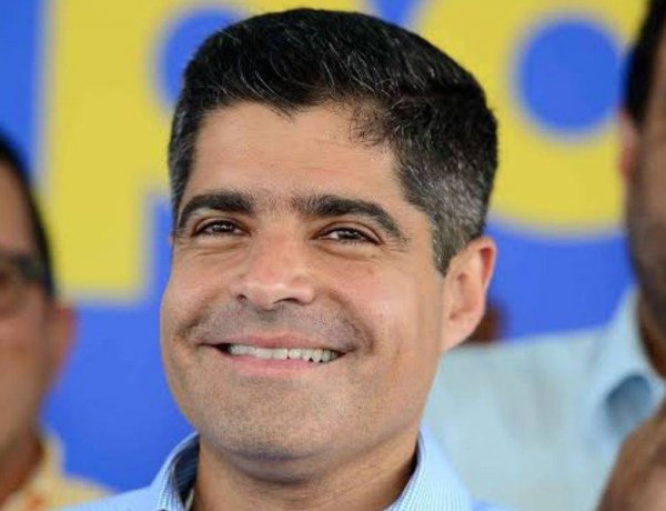 Data Trends: ACM Neto lidera com 45% na disputa pelo governo da Bahia